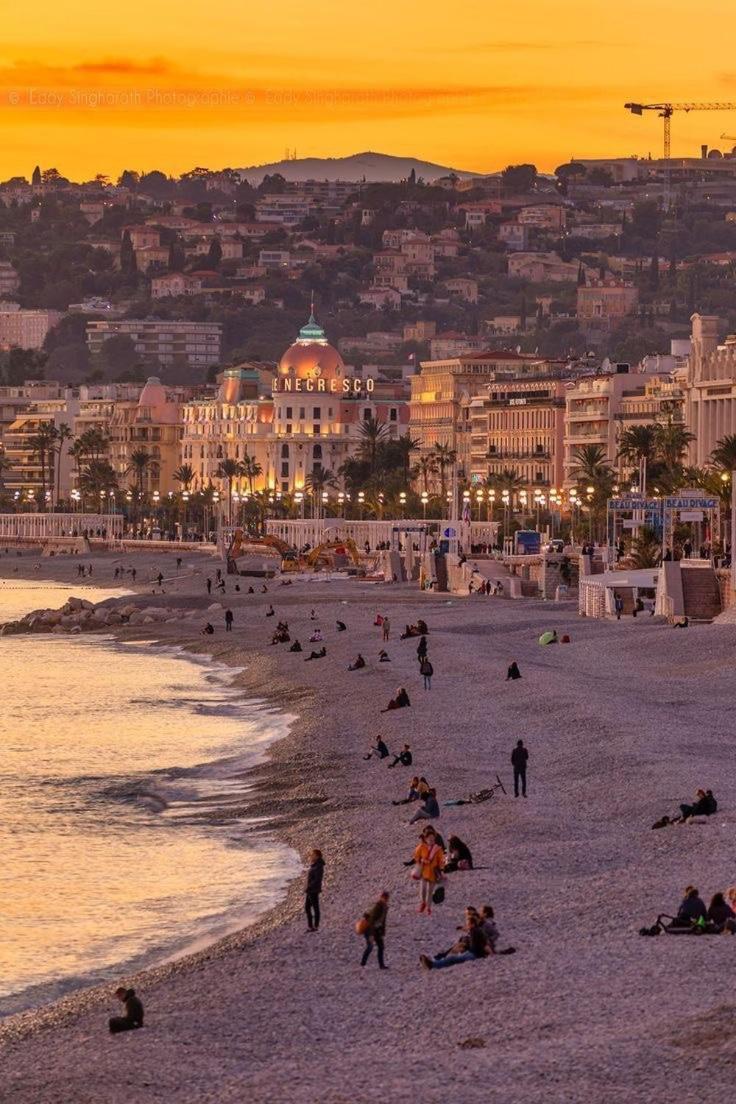 Appartement Lumineux Et Renove, Au Coeur De La Ville, Centre Nice