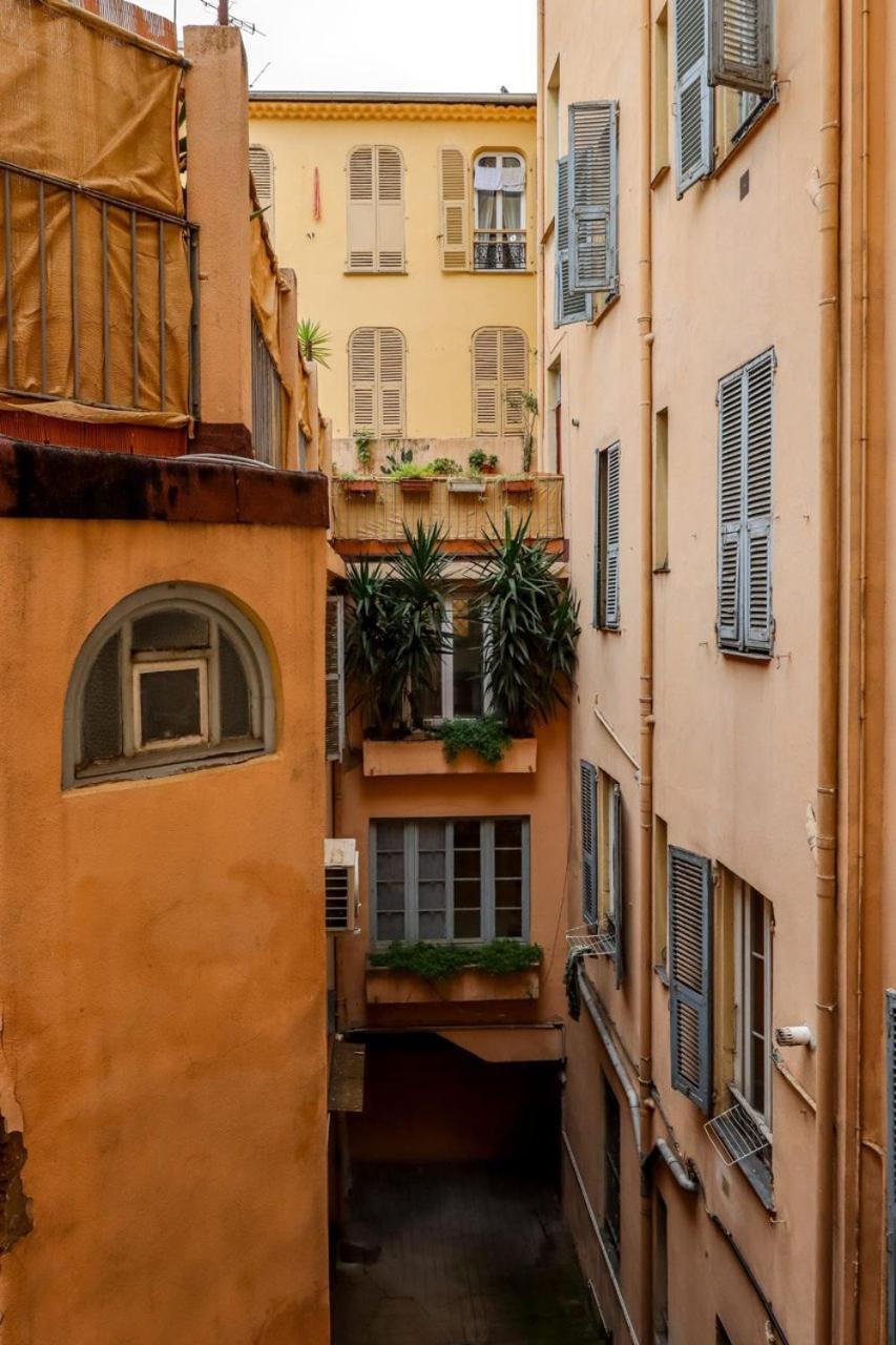 Lumineux Et Renove, Au Coeur De La Ville, Centre Appartement Nice